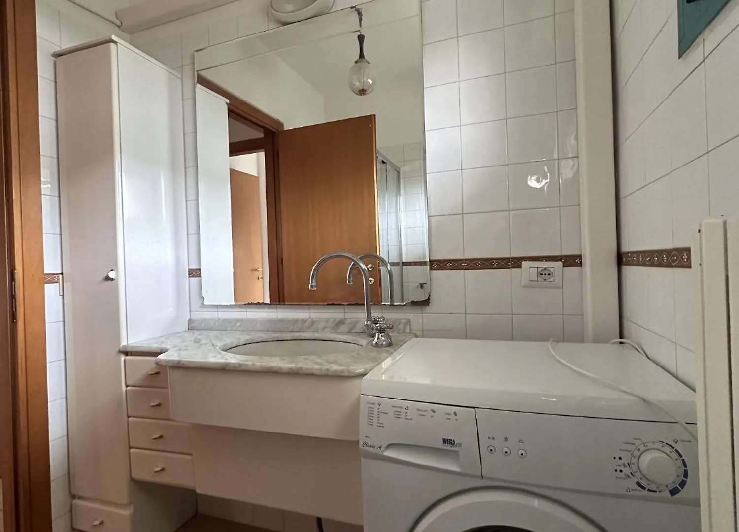 Grazioso Apt Riccione 2 Min Dal Mare & Parcheggio - Il Lupo Affitta 0*,