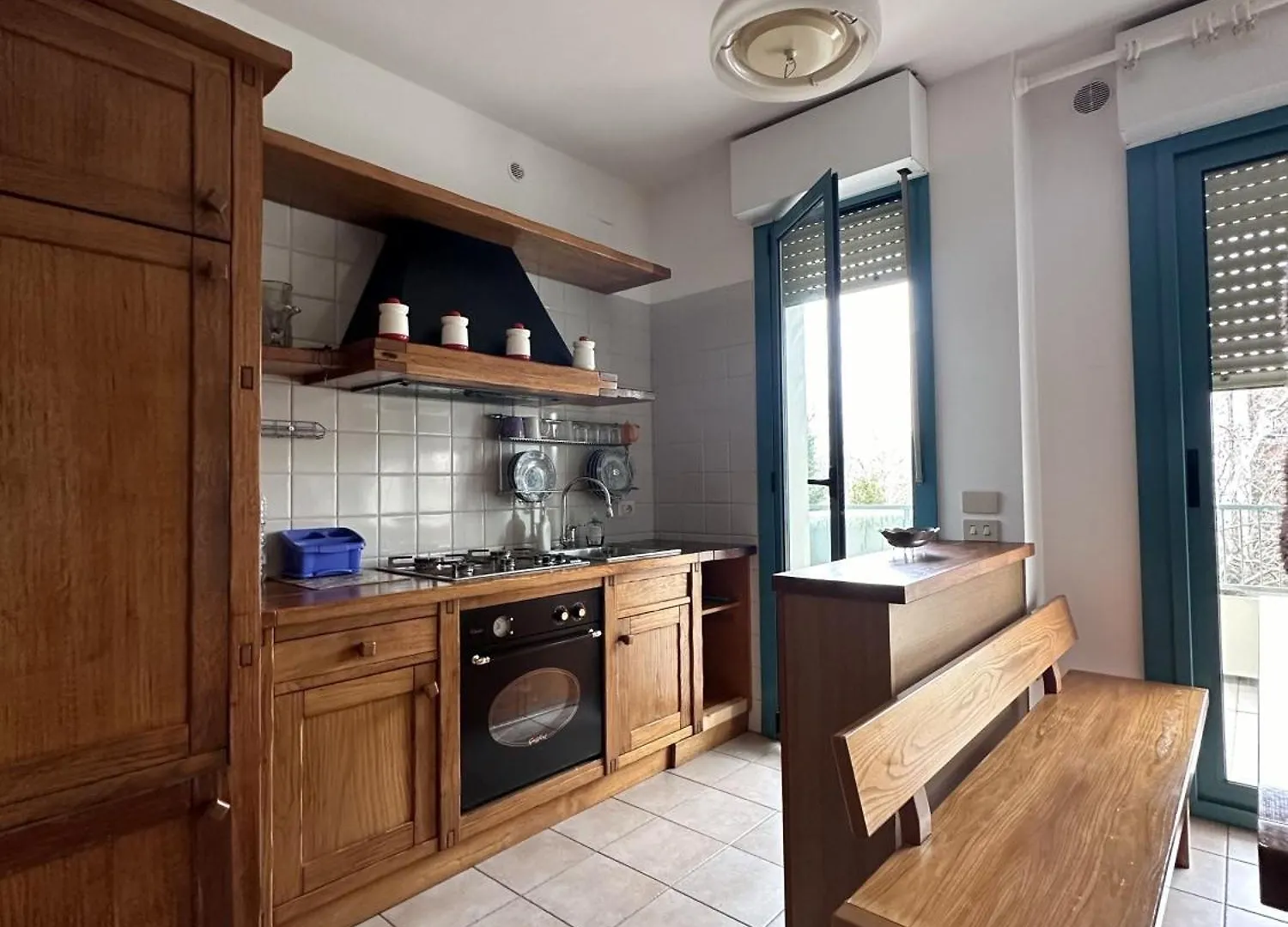 Grazioso Apt Riccione 2 Min Dal Mare & Parcheggio - Il Lupo Affitta contacts